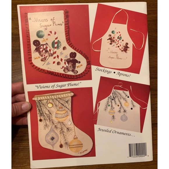 Vintage 1990 Christmas Hang Ups Craft Book Stockings to Paint/Embellish by Diane - Picture 2 of 5